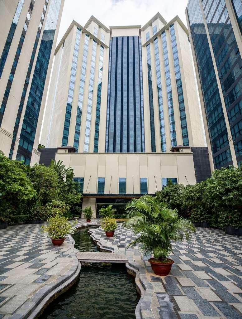 Sheraton Hanoi West Экстерьер фото