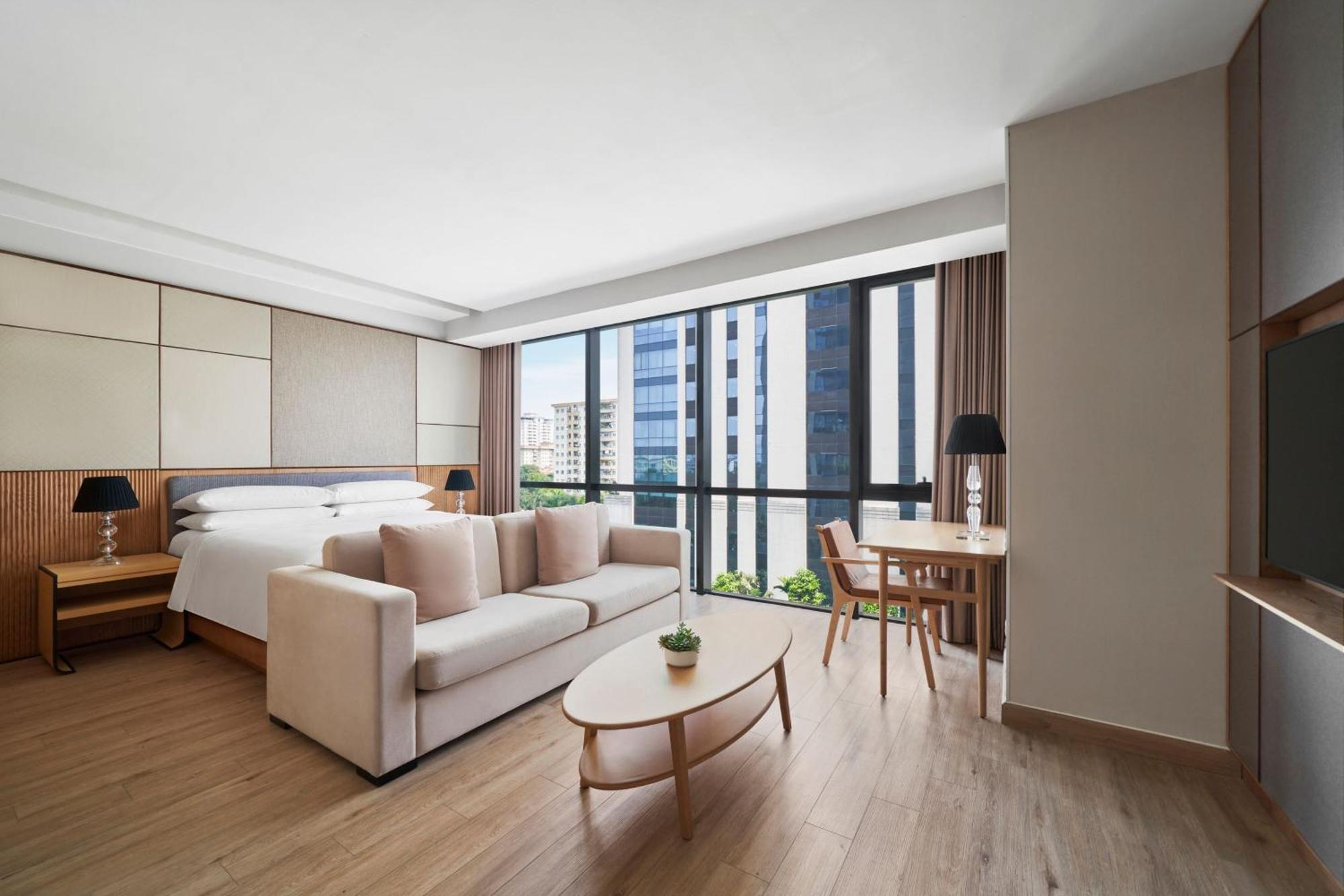 Sheraton Hanoi West Экстерьер фото