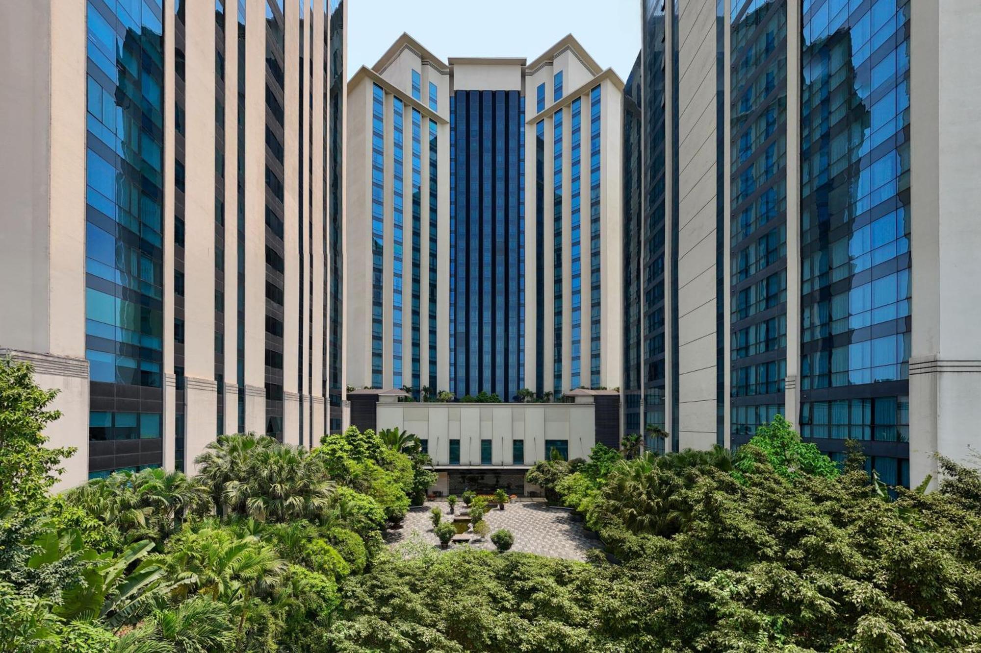 Sheraton Hanoi West Экстерьер фото